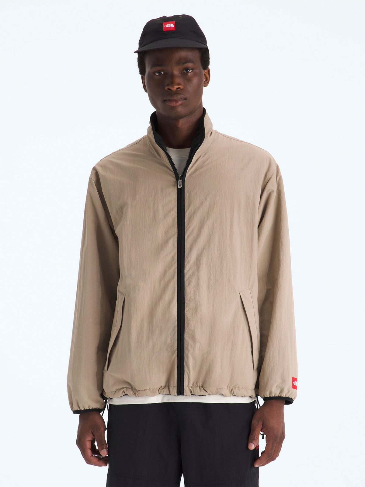 THE NORTH FACE(ザ・ノース・フェイス) ｜レッドボックスリバーシブルフリースジャケット（ユニセックス）｜品番：NA02602RB｜画像2