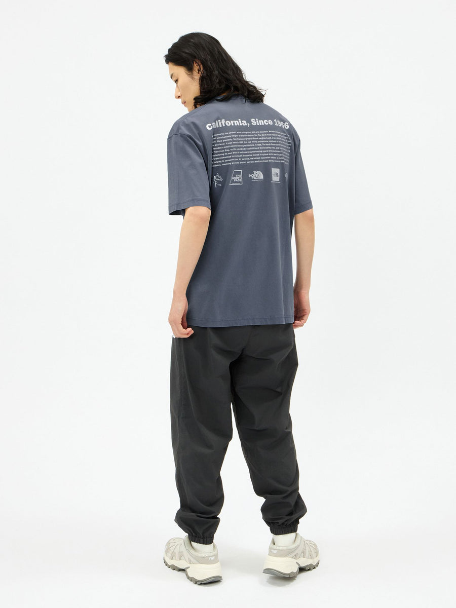 THE NORTH FACE(ザ・ノース・フェイス) ｜ショートスリーブウォッシュドヒストリカルロゴティー（ユニセックス）｜品番：NT82642｜画像1
