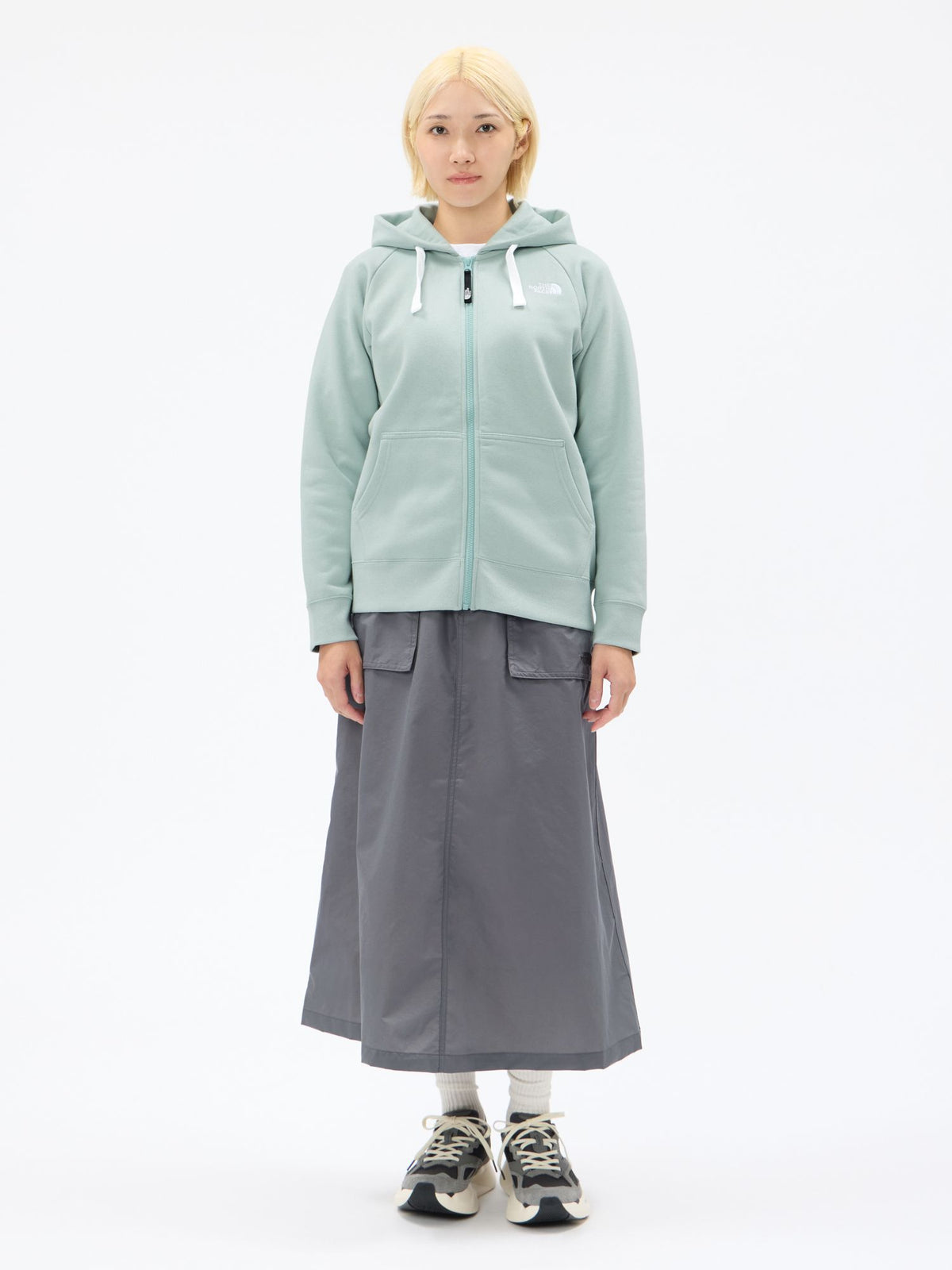 THE NORTH FACE(ザ・ノース・フェイス) ｜リアビューフルジップフーディ（レディース）｜品番：NTW62640｜画像1