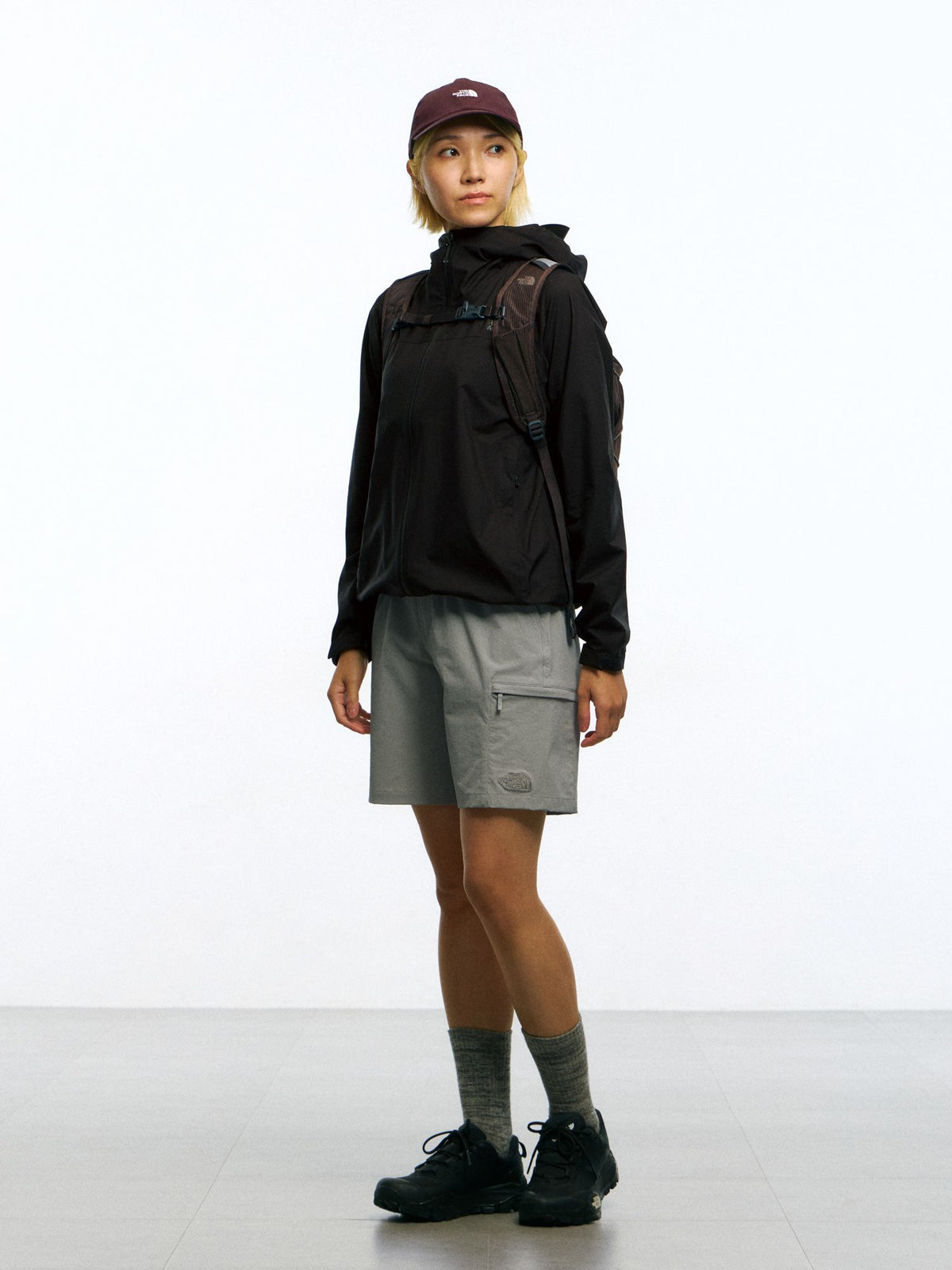 THE NORTH FACE(ザ・ノース・フェイス) ｜ベンチャージャケット（レディース）｜品番：NPW62515R｜画像1
