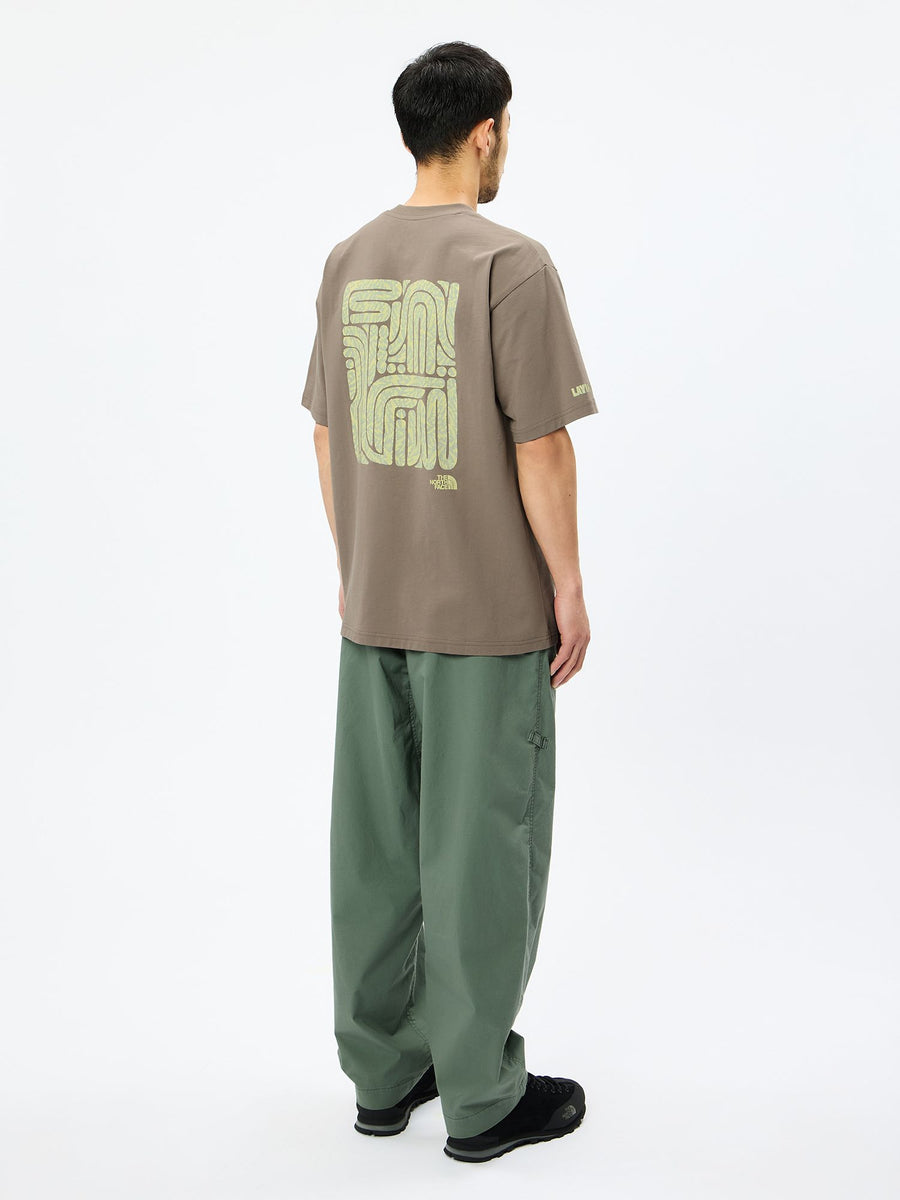 THE NORTH FACE(ザ・ノース・フェイス) ｜ショートスリーブレイバックトライバルティー（ユニセックス）｜品番：NT12610｜画像1