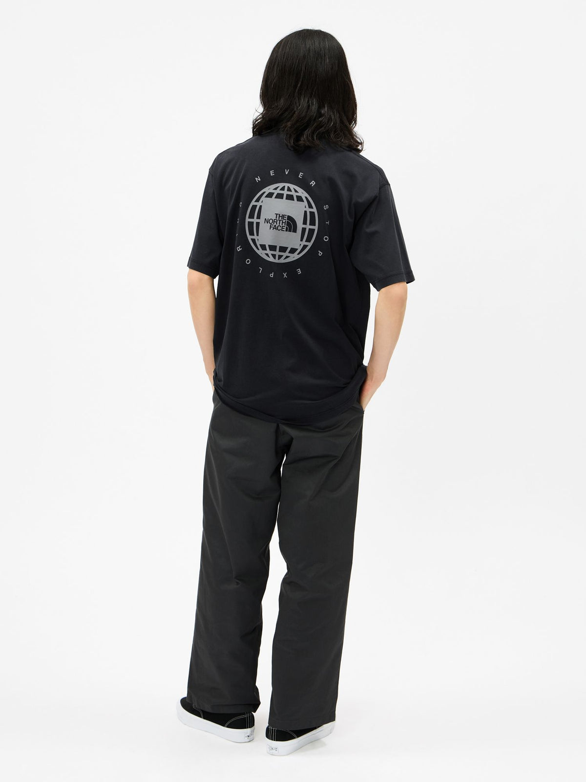 THE NORTH FACE(ザ・ノース・フェイス) ｜ショートスリーブウォッシュドジオスクエアロゴティー（ユニセックス）｜品番：NT82643｜画像9