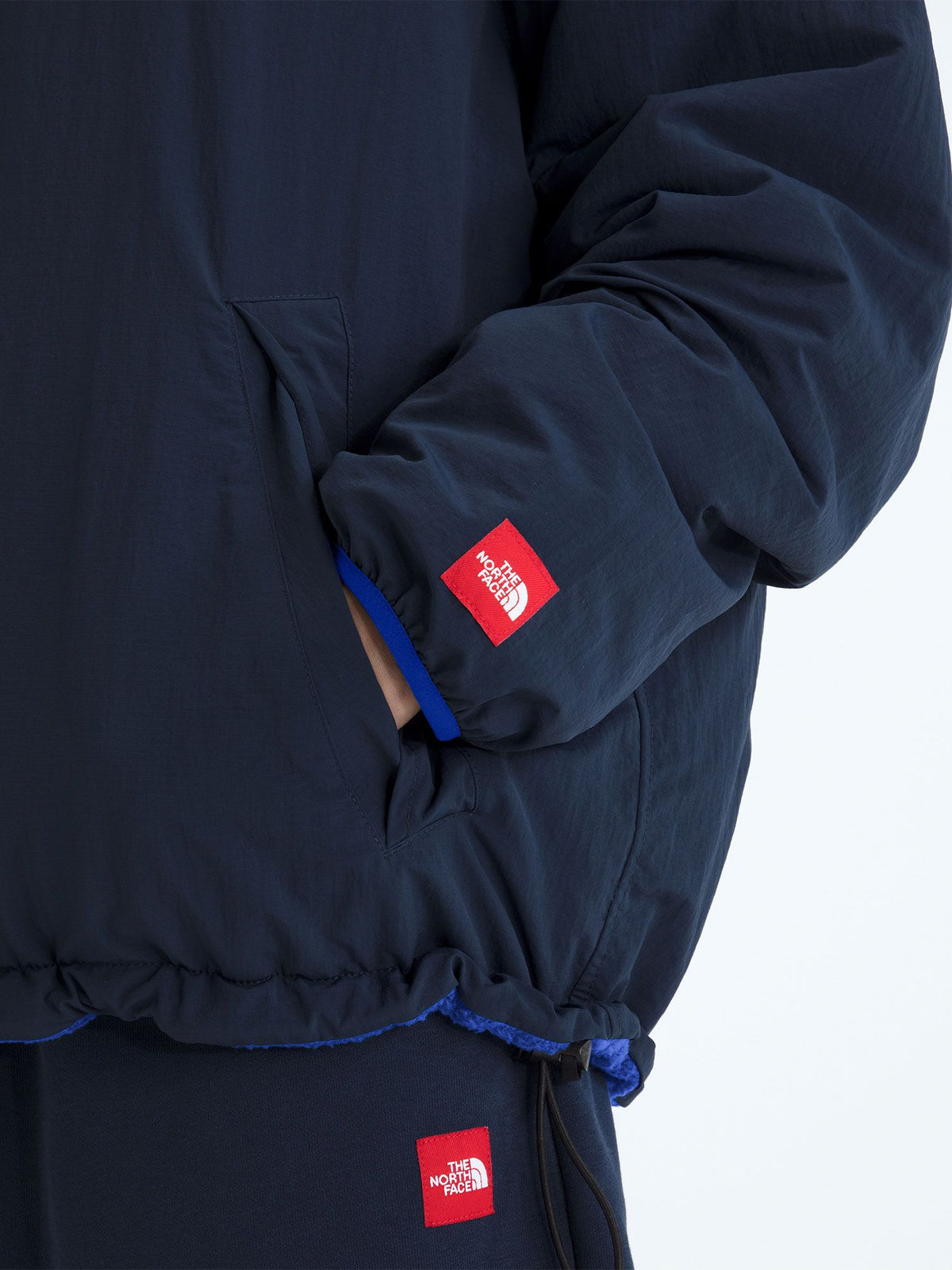 THE NORTH FACE(ザ・ノース・フェイス) ｜レッドボックスリバーシブルフリースジャケット（ユニセックス）｜品番：NA02602RB｜画像12