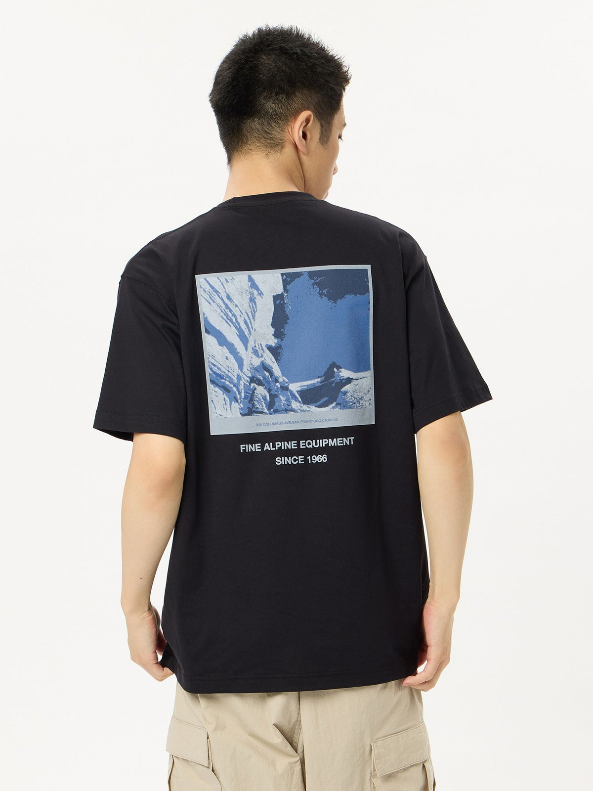 THE NORTH FACE(ザ・ノース・フェイス) ｜ショートスリーブロックウォールグラフィックティー（ユニセックス）｜品番：NT82636｜画像10