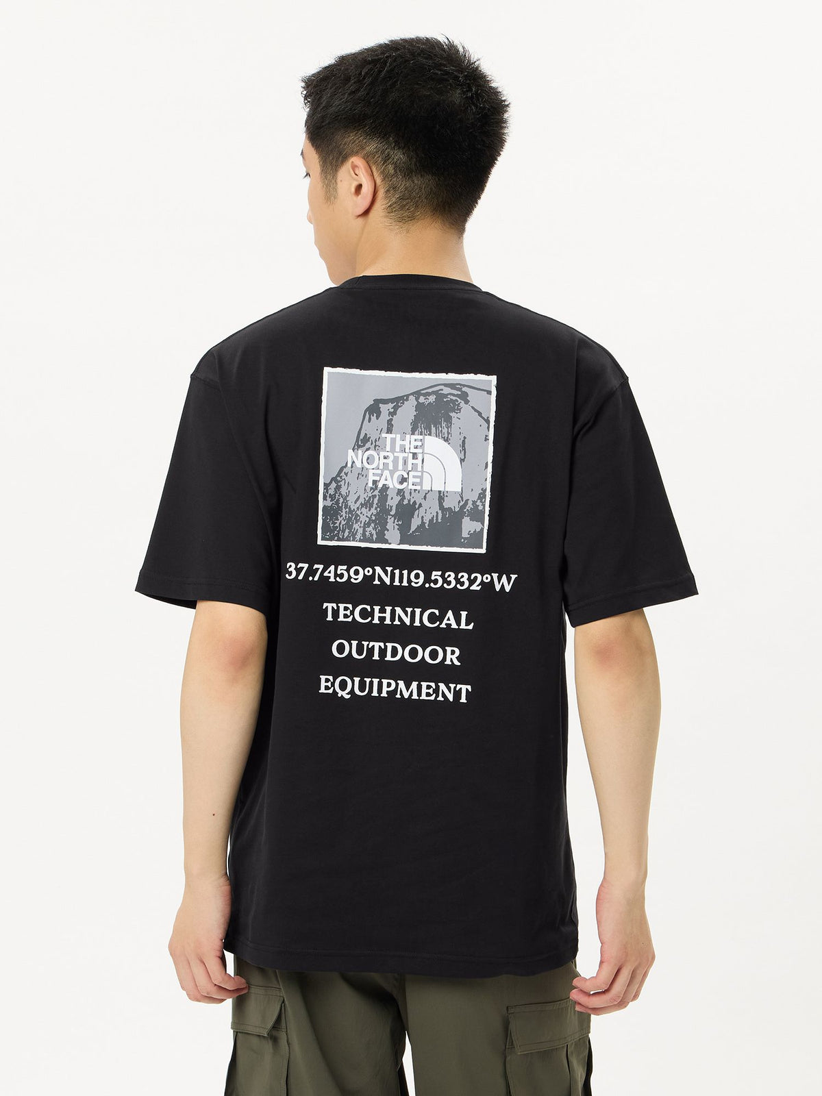THE NORTH FACE(ザ・ノース・フェイス) ｜ショートスリーブハーフドームスクエアロゴティー（ユニセックス）｜品番：NT82637｜画像10