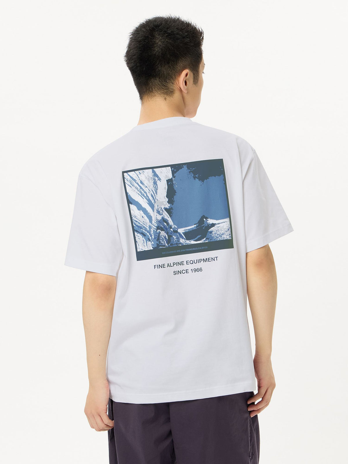 THE NORTH FACE(ザ・ノース・フェイス) ｜ショートスリーブロックウォールグラフィックティー（ユニセックス）｜品番：NT82636｜画像12