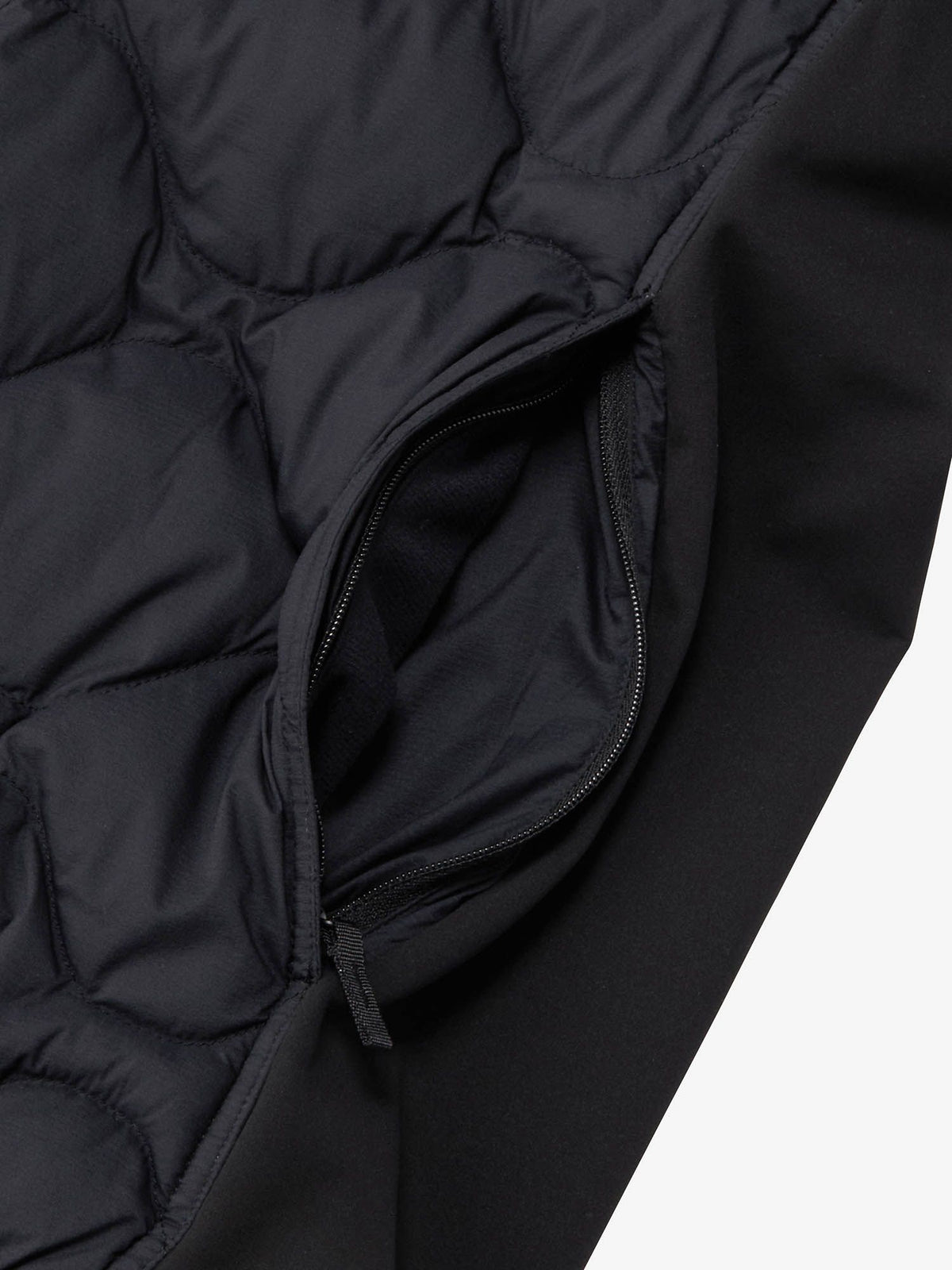 THE NORTH FACE(ザ・ノース・フェイス) ｜フリーランインサレーテッドジャケット（ユニセックス）｜品番：NY82590｜画像20