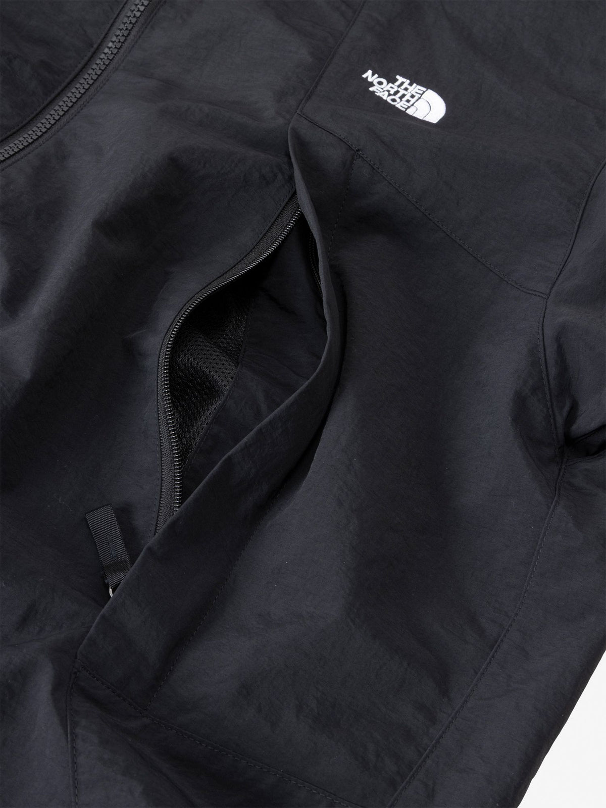 THE NORTH FACE(ザ・ノース・フェイス) ｜バーサタイルブルゾン（ユニセックス）｜品番：NP22653｜画像30